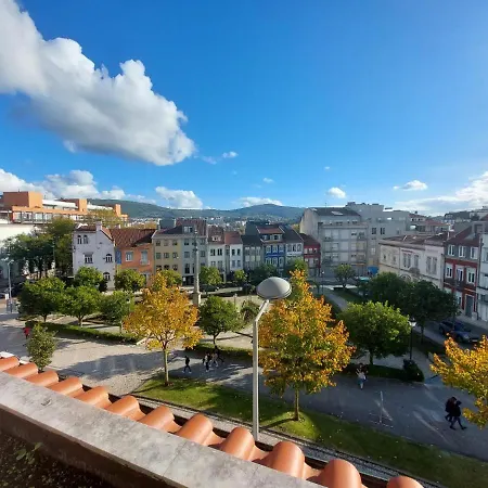 Sir Manuel - Unidade Senhora A Branca بيت ضيافة *