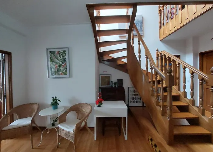 Sir Manuel - Unidade Senhora A Branca Braga